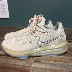 Nike LeBron 17 Low Sail Light Bone Iridescent Mens Basketball Shoes Sneaker 7